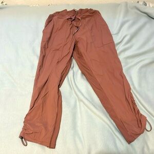 Dance studio lululemon midrise joggers. Kind of a coral color in size 6